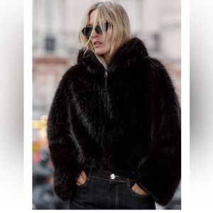 ZARA SHORT FAUX FUR HOODED COAT